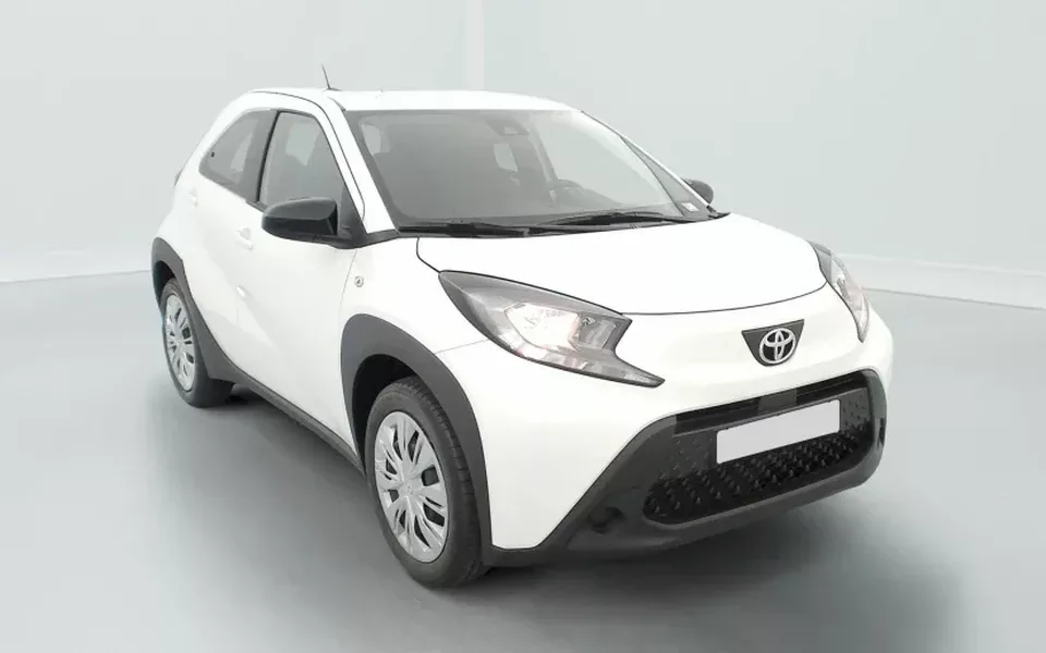 Toyota AYGO X 1.0 VVT-i 72 S-CVT Dynamic Zéro km immatriculé