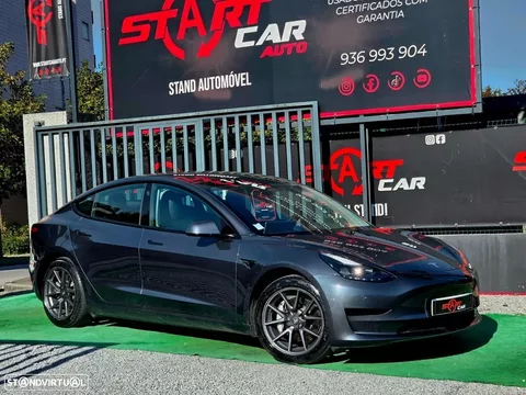Tesla Model 3 Tração Traseira