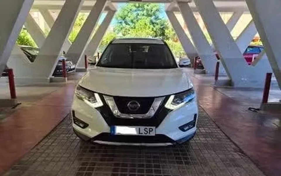 NISSAN X-Trail X-Trail 1.7 dCi Tekna 4x2 7 pl.