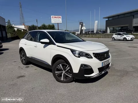 Peugeot 3008 1.2 PureTech Allure Pack EAT8