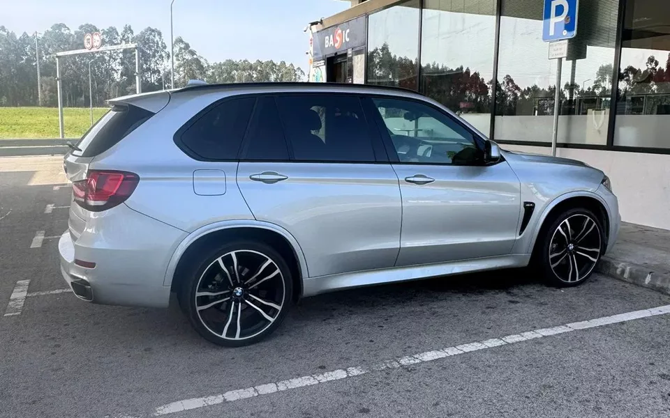BMW X5 25 d sDrive Pack M