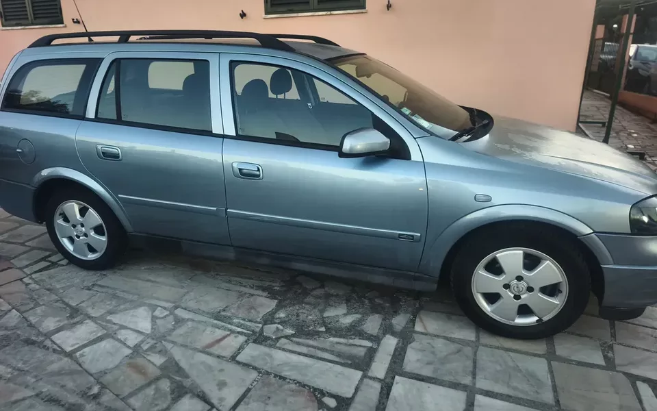Opel Astra Caravan 1.4 Selection