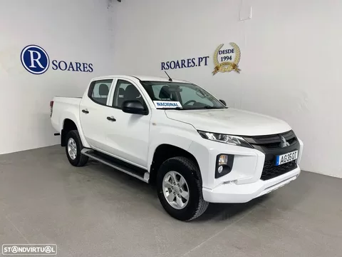 Mitsubishi L200 2.3 DI-D CD Invite 4WD