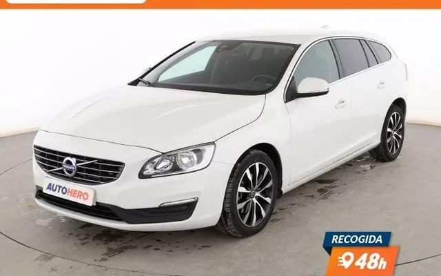 VOLVO V60 V60 D3 Momentum Aut. 150
