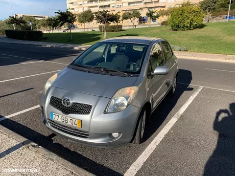 Toyota Yaris 1.0 VVT-i