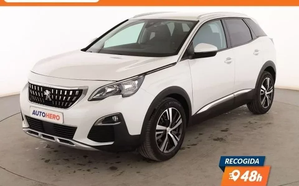 PEUGEOT 3008 1.2 PureTech Allure