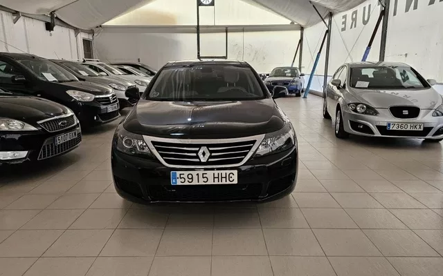 RENAULT Latitude Latitude 3.0dCi V6 Initiale Aut.