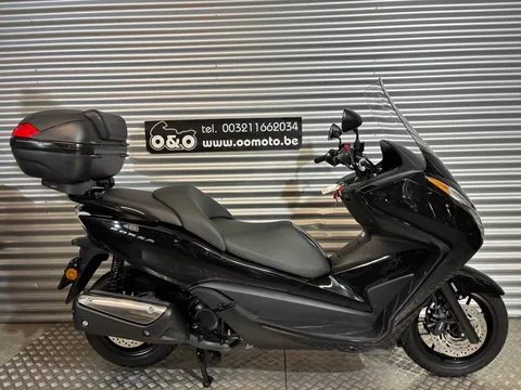 HONDA FORZA 300
