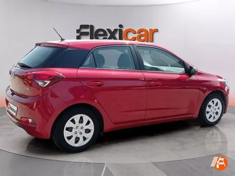 HYUNDAI i20 i20 1.2 MPI Essence LE