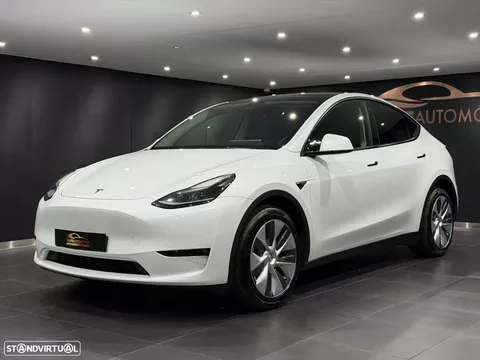 Tesla Model Y Long Range Dual Motor AWD