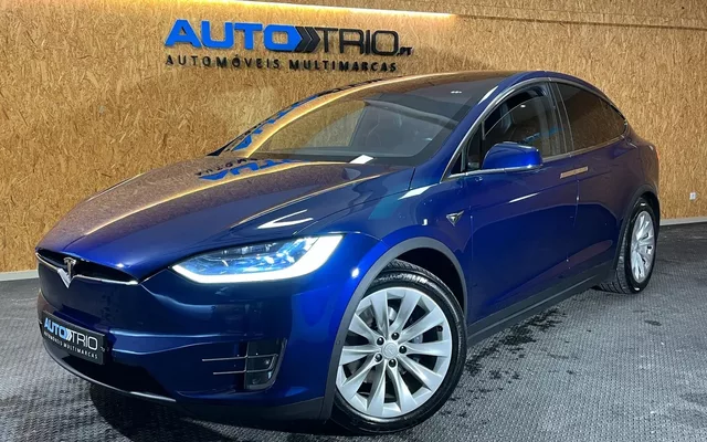 Tesla Model X 100D