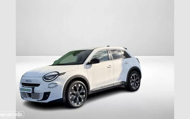Fiat 600 1.2 Hybrid La Prima