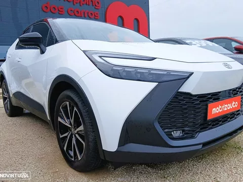 Toyota C-HR 2.0 HDF Plug-in Square Collection