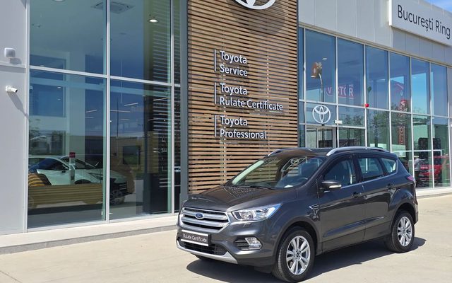 FORD KUGA 1.5 TDCi 120 CP 2WD Titanium