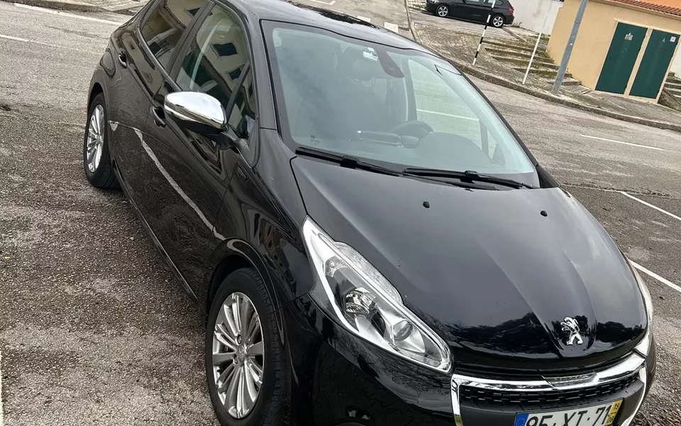 Peugeot 208 1.5 BlueHDi Signature