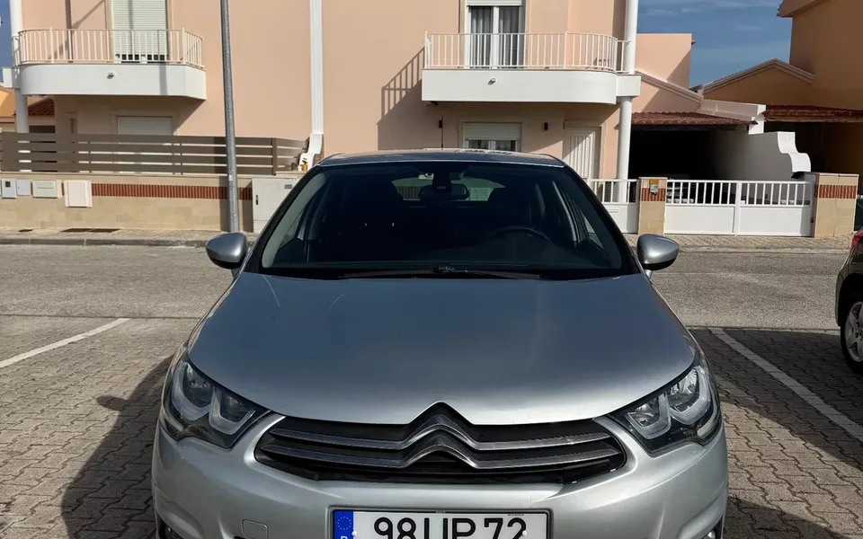 Citroën C4