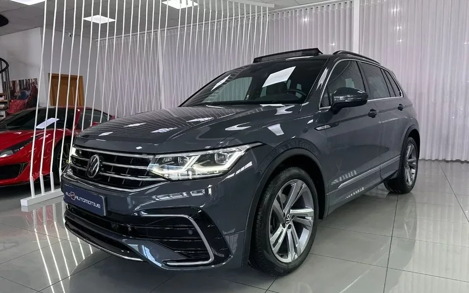 VOLKSWAGEN Tiguan Tiguan 2.0TDI R-Line DSG 110kW - 33990€ en Utrera