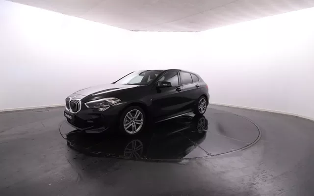 BMW Serie 1 - 116 d Pack M Cx. Aut. / Vidros Escurecidos