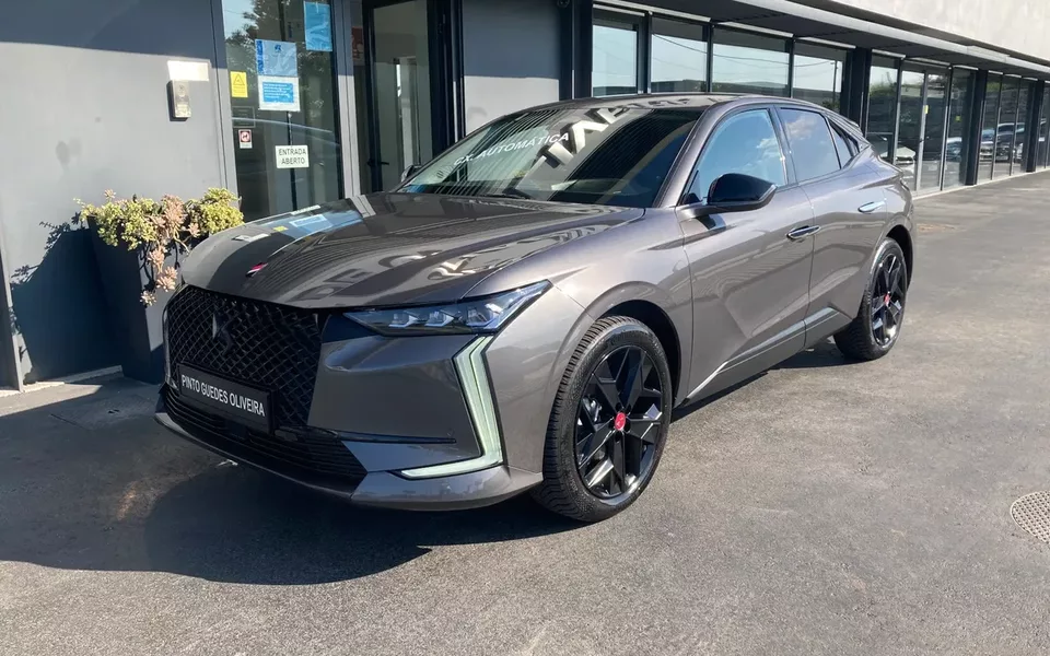 DS DS4 PureTech 130 PERFORMANCE LINE+
