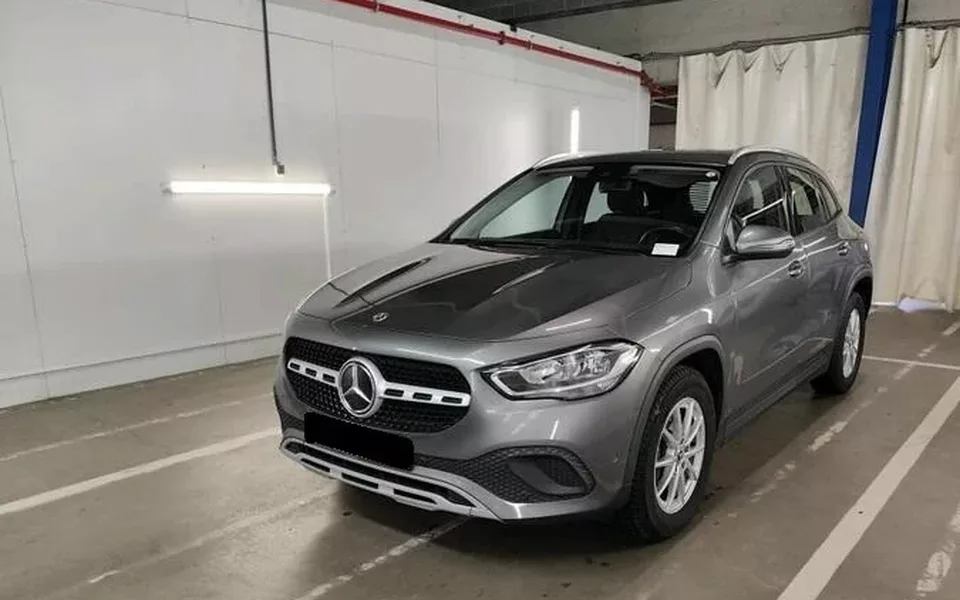 MERCEDES-BENZ Clase GLA GLA 200d 4Matic 8G-DCT