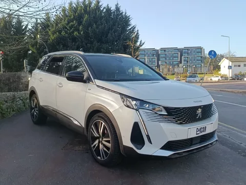 Peugeot 5008 1.2 PureTech GT EAT8