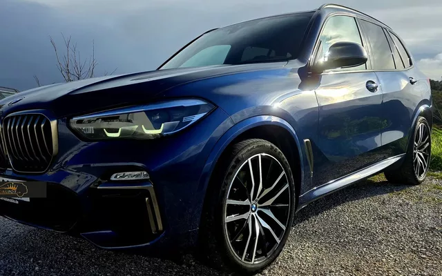 BMW X5 M50d