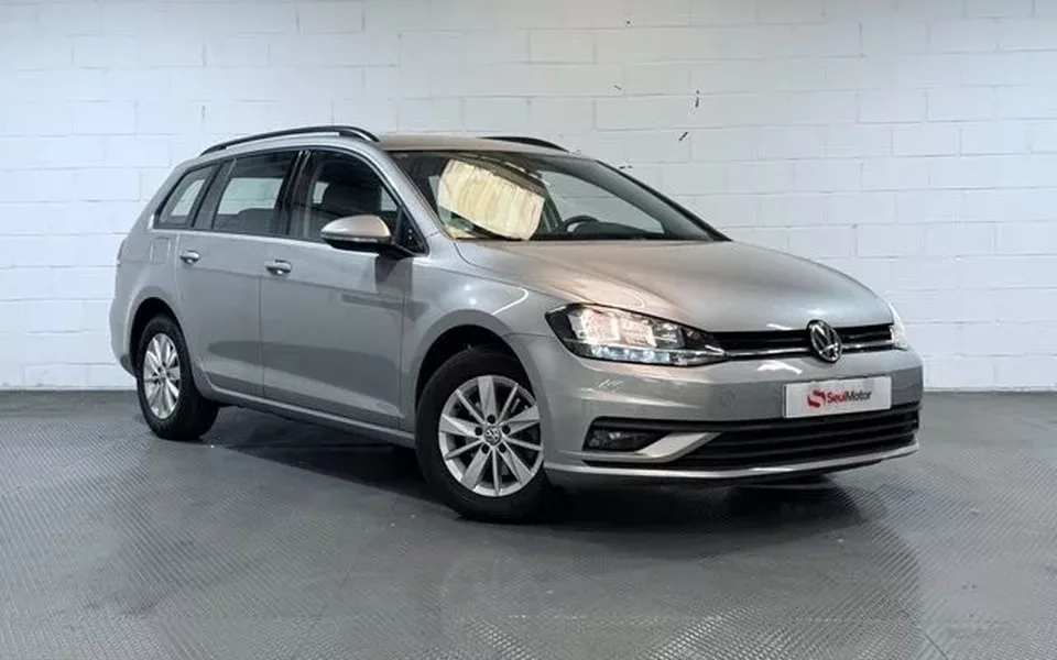 VOLKSWAGEN Golf Golf Variant 1.0 TSI Edition 85kW