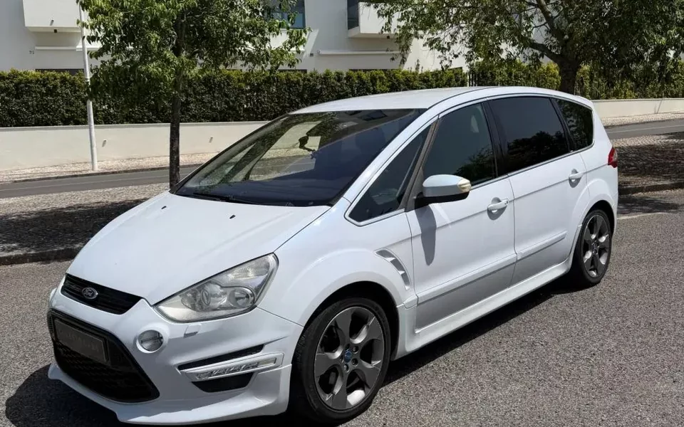 Ford S-Max
