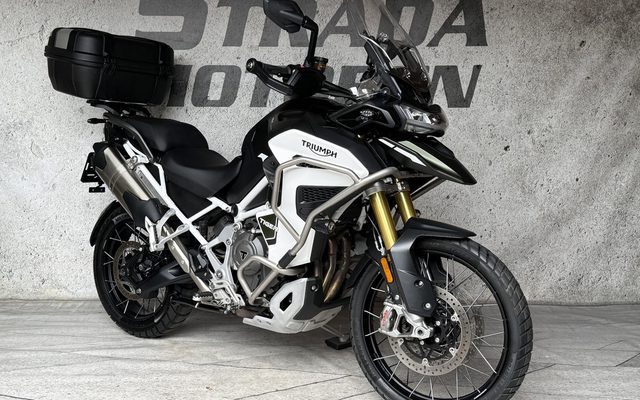Triumph Tiger Rally Explorer - Strada Motoren Dongen