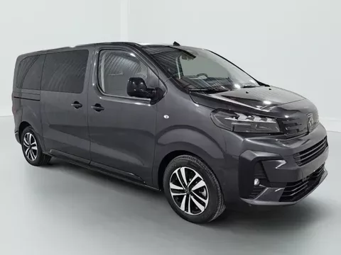 Peugeot Traveller Traveller M 2.2 Diesel 180ch S&S EAT8 Business Zéro km immatriculé