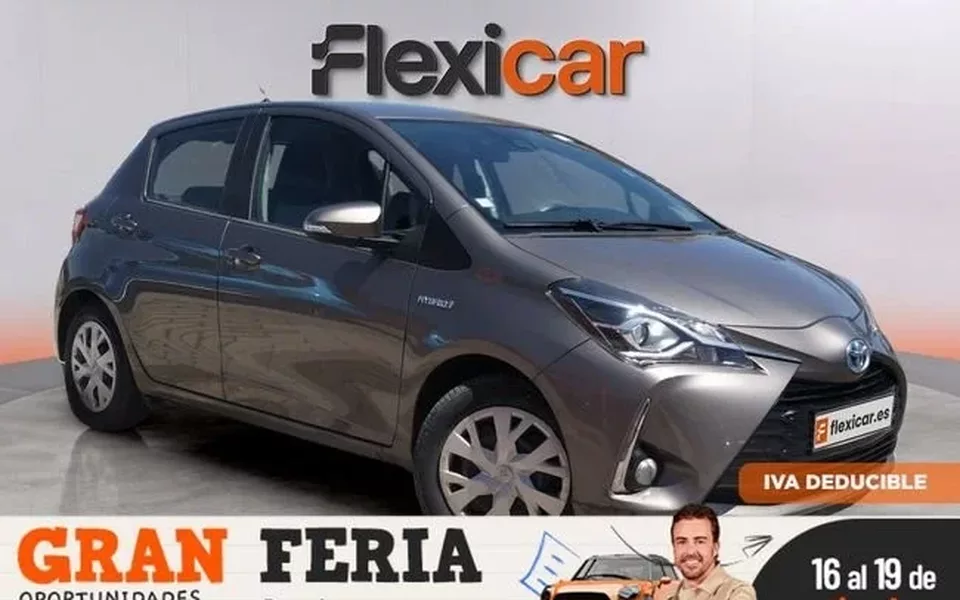TOYOTA Yaris Yaris 100H 1.5 Active