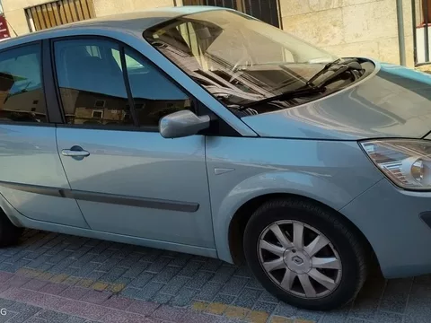 RENAULT Scénic Scénic 1.6 Dynamique Aut.
