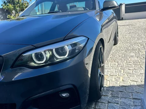 BMW 230