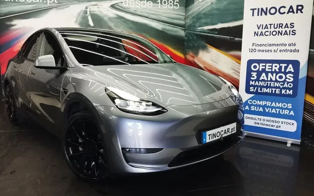Tesla Model Y Long Range Tração Integral