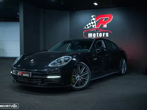 Porsche Panamera 4 E-Hybrid