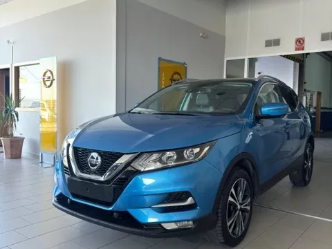 Vendido: NISSAN Qashqai Qashqai 1.5dCi N-Motion DCT 4x2 85kW - 21500€ en Coria