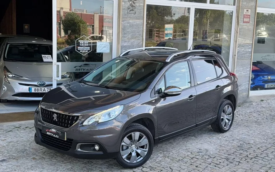 Peugeot 2008 1.2 PureTech Style
