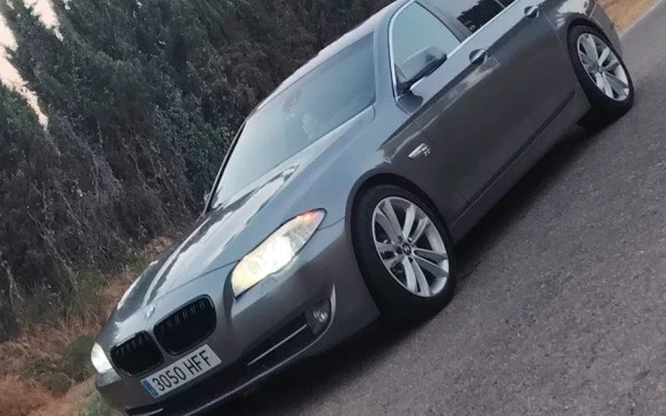 BMW Serie 5 523i
