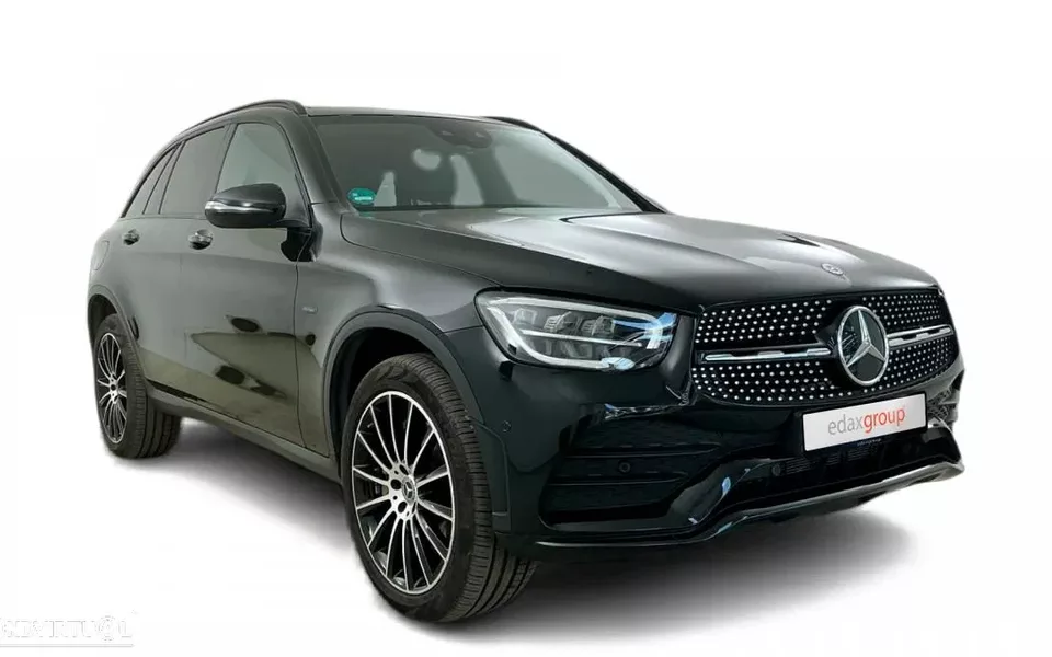 Mercedes-Benz GLC 300 de 4Matic 9G-TRONIC AMG Line