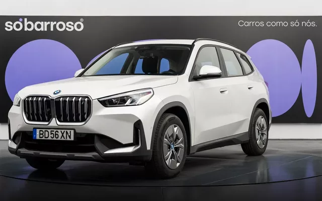 BMW iX1 xDrive30