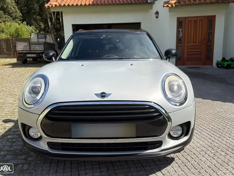 MINI Clubman Cooper D Auto