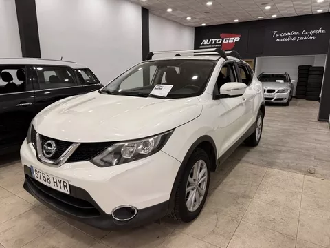 NISSAN Qashqai Qashqai 1.2 DIG-T Acenta 4x2