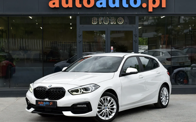 BMW SERIA 1 2024
