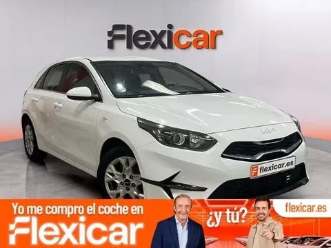 KIA Ceed 1.6 MHEV iMT 100kW (136CV) Drive