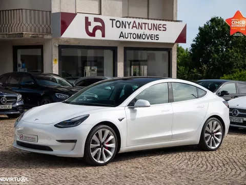 Tesla Model 3 Long Range AWD Dual Motor Performance