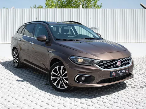 Fiat Tipo Station Wagon 1.6 M-Jet Lounge J17 DCT