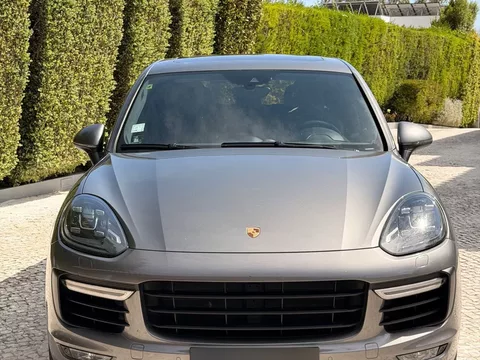 Porsche Cayenne Turbo