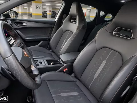 Cupra Leon 1.5 eTSI MID DSG
