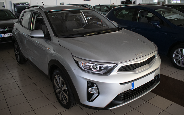KIA Stonic Stonic 1.0 T-GDi MHEV Concept 100