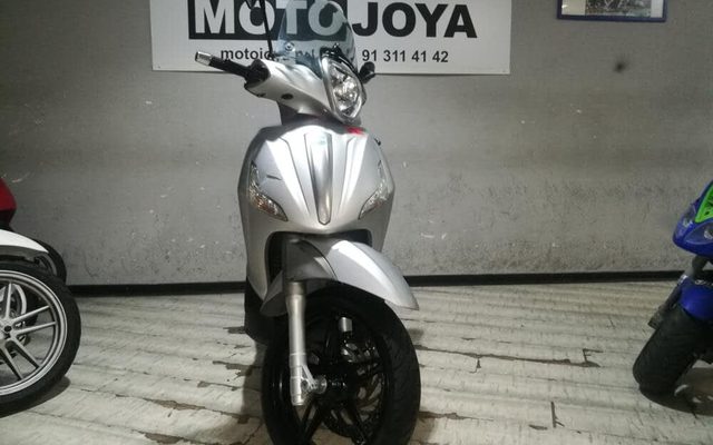 PIAGGIO BEVERLY 3550
